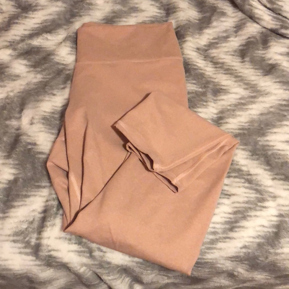 Fabletics sand pink high waisted leggings
